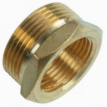 Переходник латунный 3/4"х1/2", резьба наружная-внутренняя Переходник латунный 3/4"х1/2", резьба наружная-внутренняя